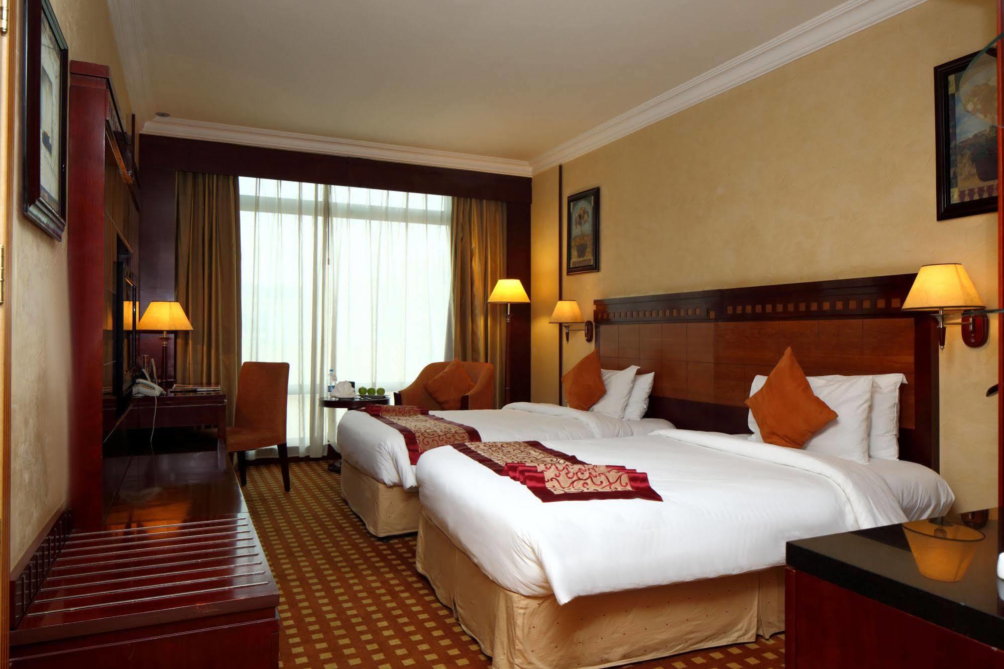 Ramada Riyadh Hotel Exteriér fotografie
